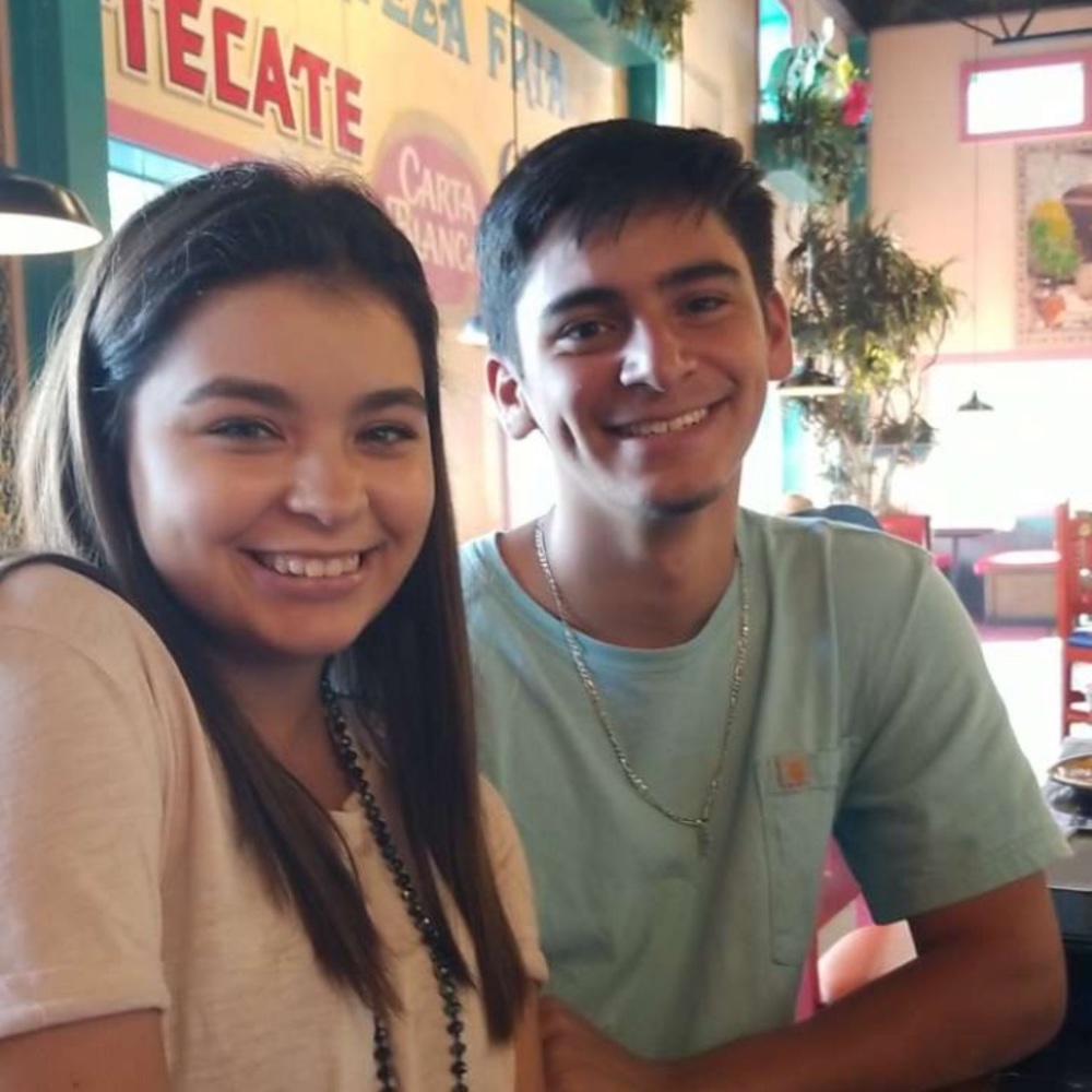 Meet your Posher, Marissa